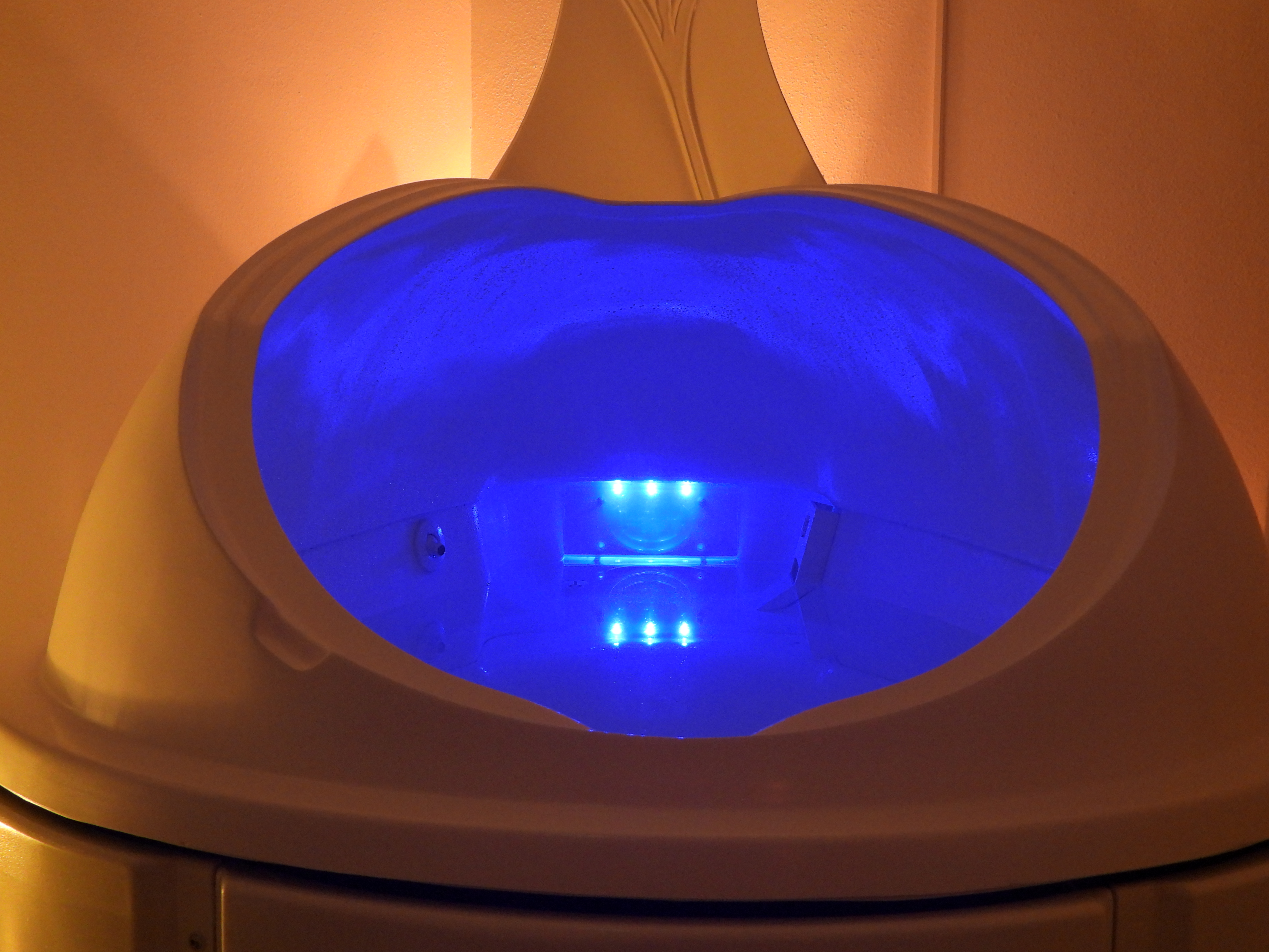 10 Benefits of Floating